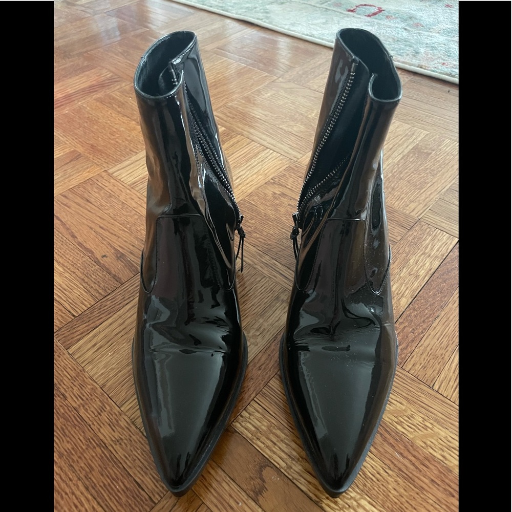 Miu Miu Patent leather ankle boots